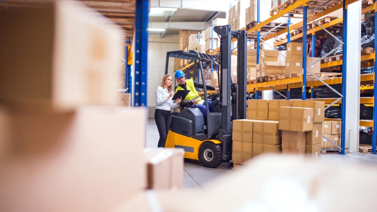 Pourquoi la formation CACES est essentielle pour les professionnels de la logistique ?